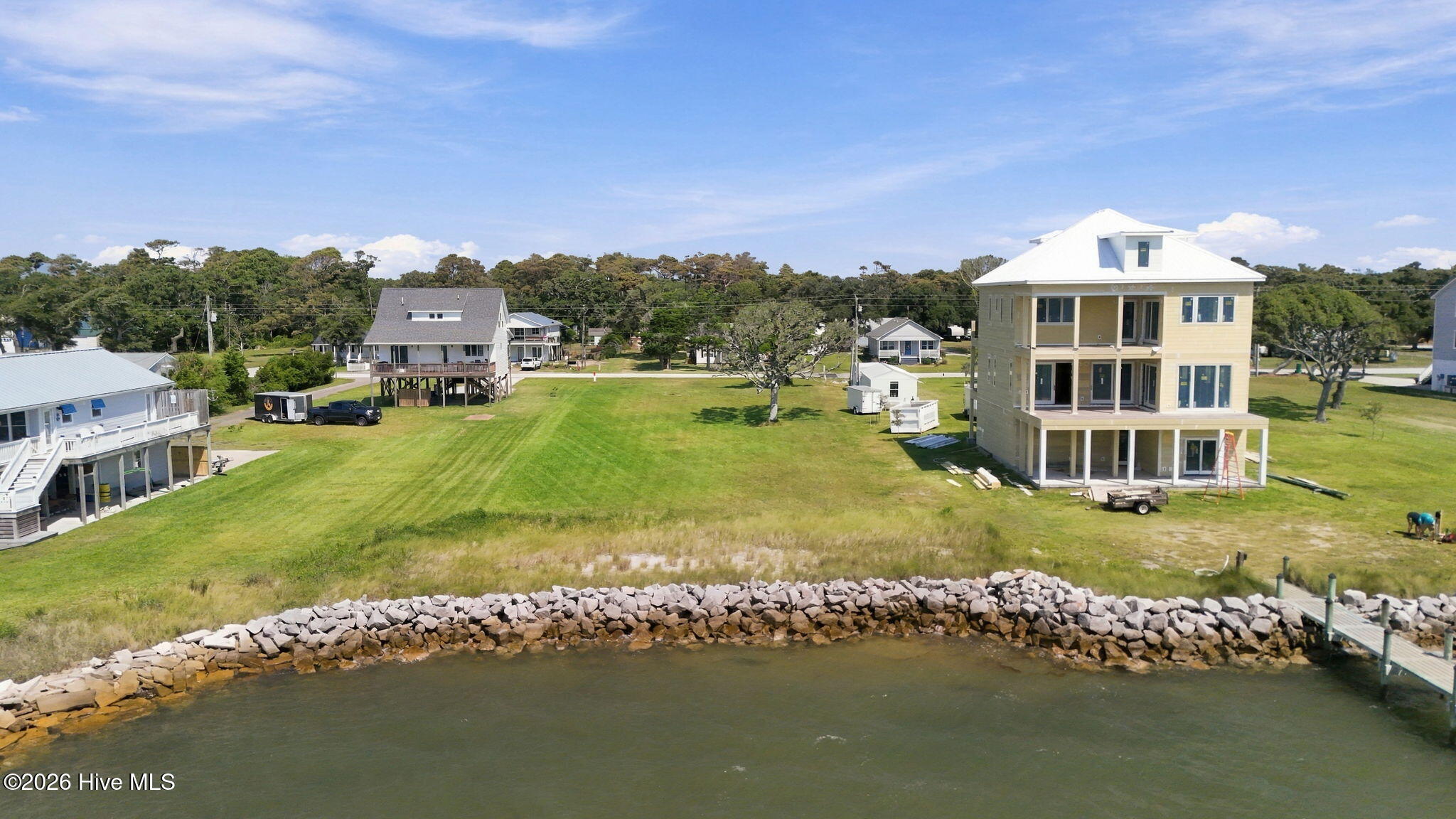 606 Island Road