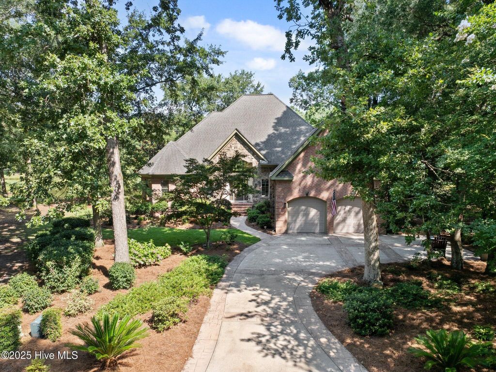 Photo of 214 Legacy Woods Drive, Wallace, NC 28466 (MLS # 100519749)