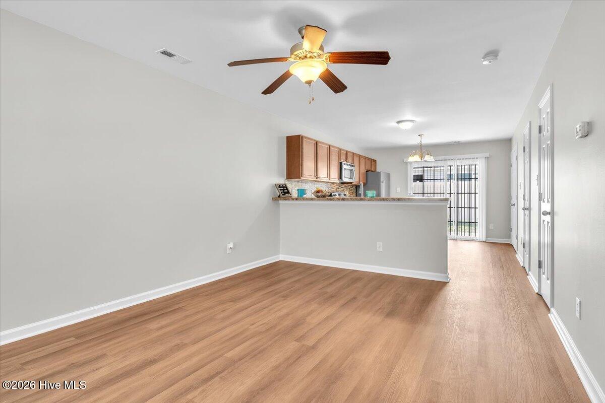 8007 Banister Loop