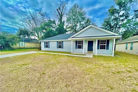 Homes For Sale - 5105 Dancy Street<br/> Savannah, GA 31405