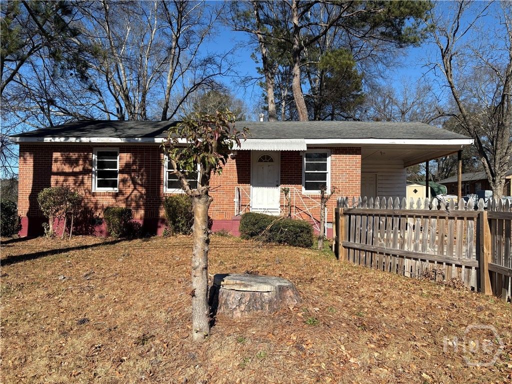 Photo of 1080 Oglethorpe Avenue, Athens, GA 30606 (MLS # CL345915)