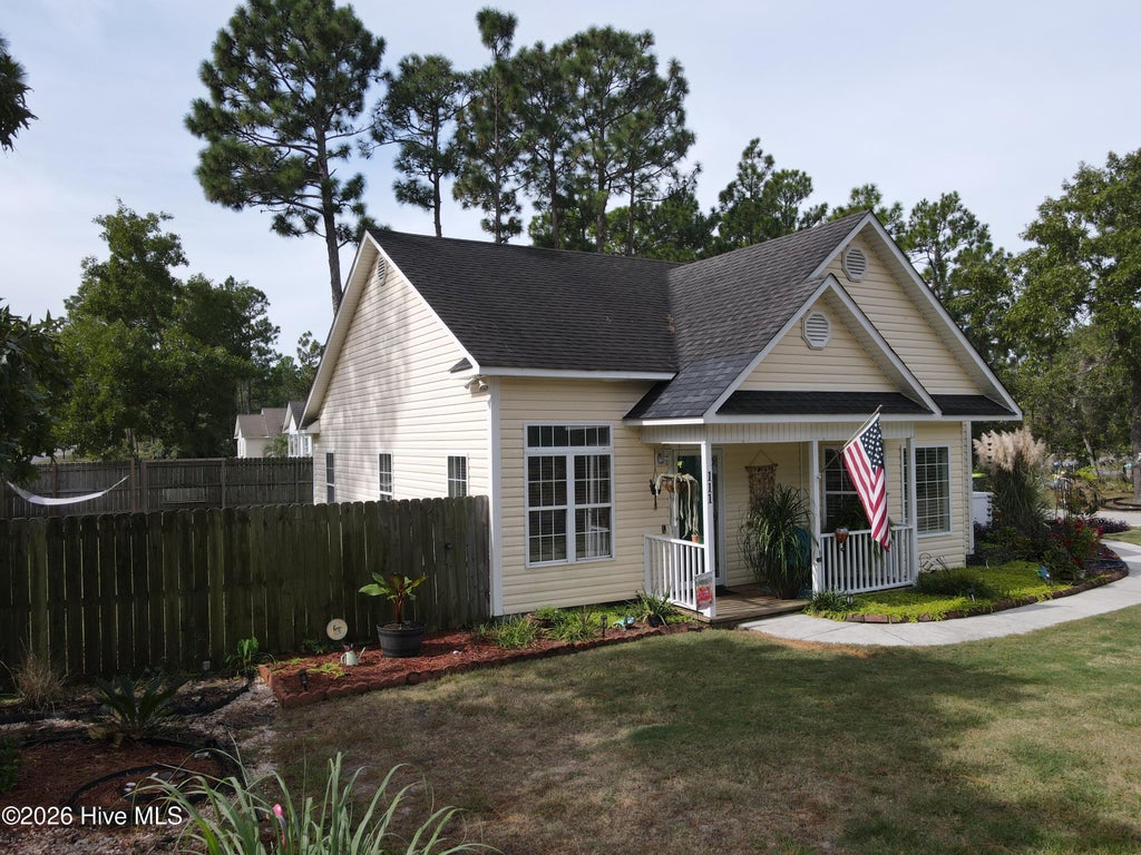 Photo of 111 Crystal Road, Southport, NC 28461 (MLS # 100609062)