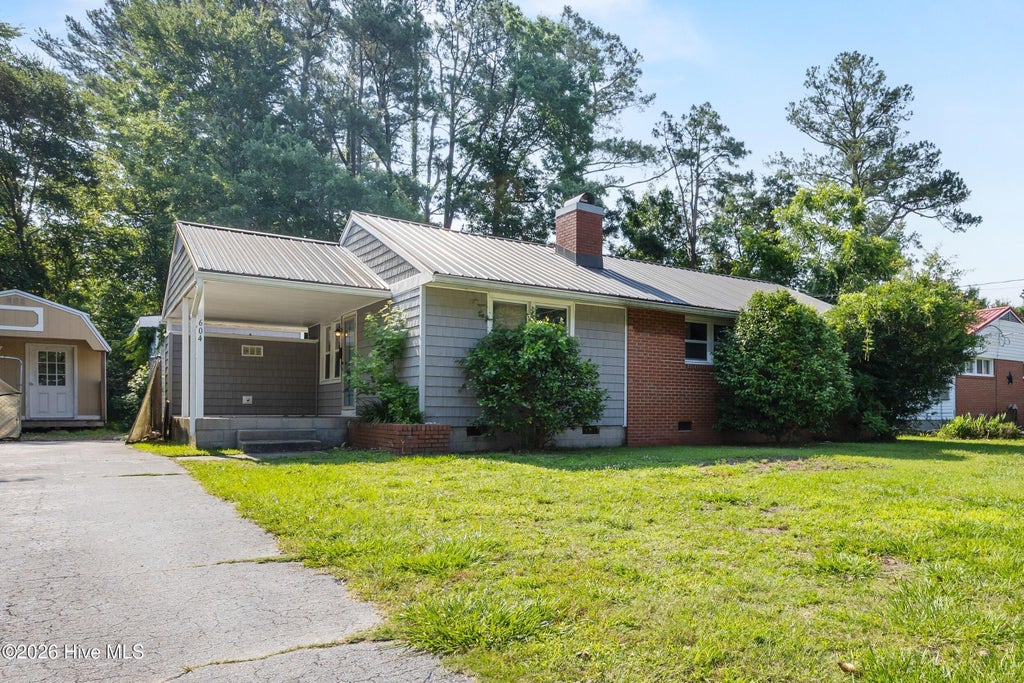 Photo of 604 Jarman Street, Jacksonville, NC 28540 (MLS # 100581853)