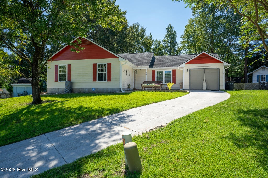 Photo of 103 Tory Circle, Jacksonville, NC 28546 (MLS # 100604959)
