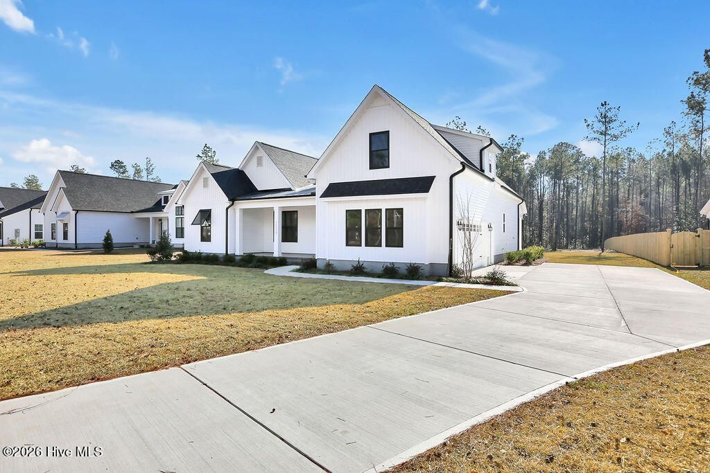 Photo of 11133 Ashton Road, Burgaw, NC 28425 (MLS # 100549083)