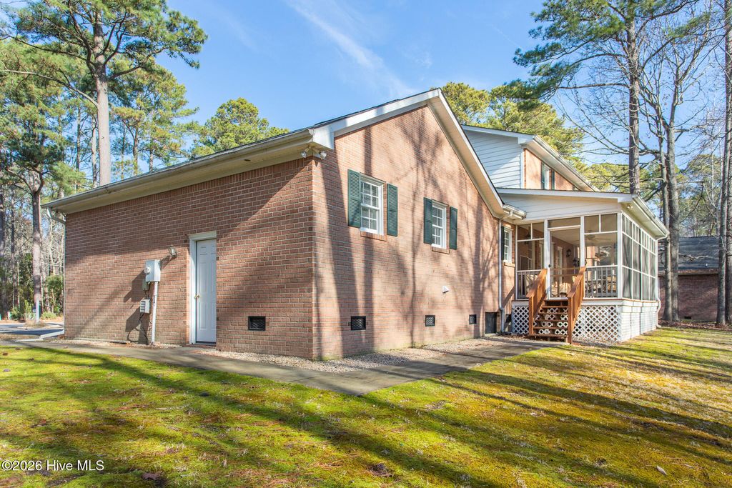 Photo of 147 Pee Dee Drive, Hertford, NC 27944 (MLS # 100554686)