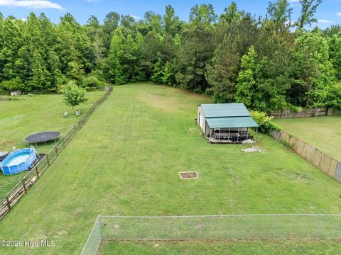 Tiny photo for 198 Maready Road, Jacksonville, NC 28546 (MLS # 100574014)