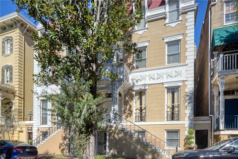 14 E Taylor Street Savannah GA 31401