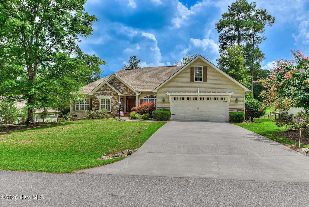 Photo of 275 Fairway Drive, McCormick, SC 29835 (MLS # 100594980)