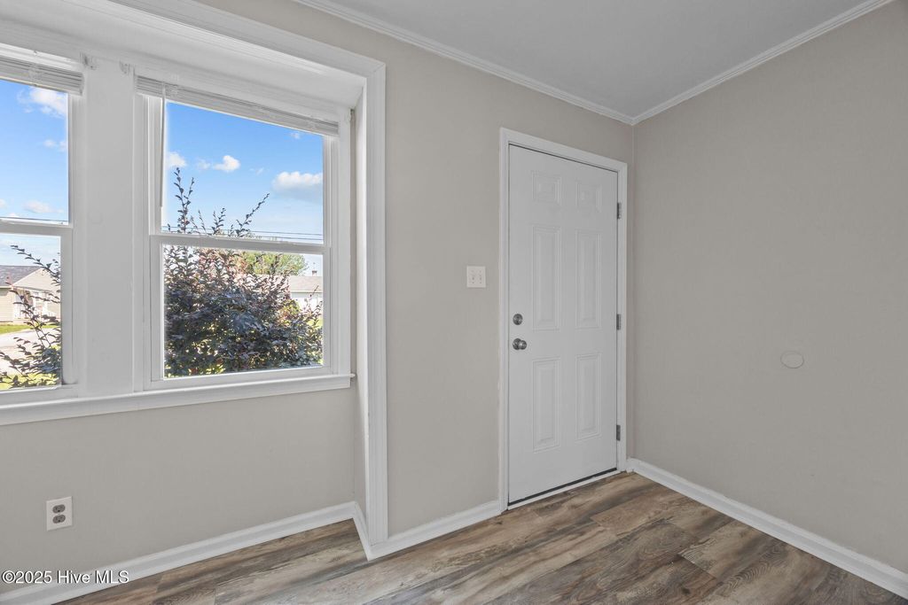 Photo of 332 Starling Street, Jacksonville, NC 28540 (MLS # 100560233)