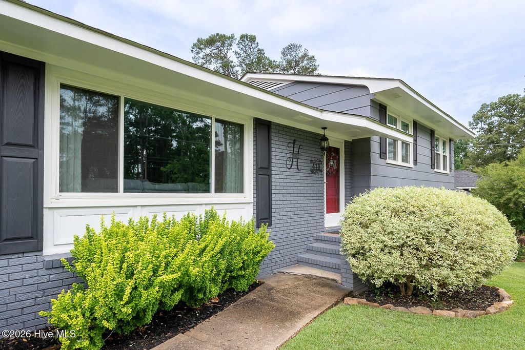 Photo of 410 Sheffield Circle, Augusta, GA 30909 (MLS # 100577048)