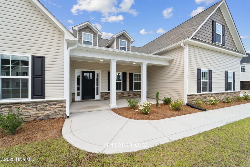 Photo of 501 Huggins Way, Jacksonville, NC 28546 (MLS # 100519948)