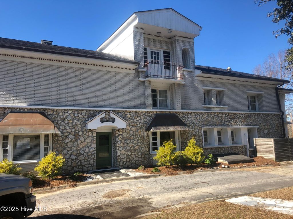 Photo of 369 Holly Ridge Road, Holly Ridge, NC 28445 (MLS # 100543806)