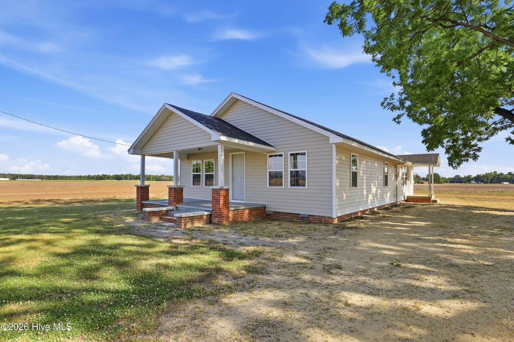 Photo of 1160 Waller Road, Mount Olive, NC 28365 (MLS # 100586701)