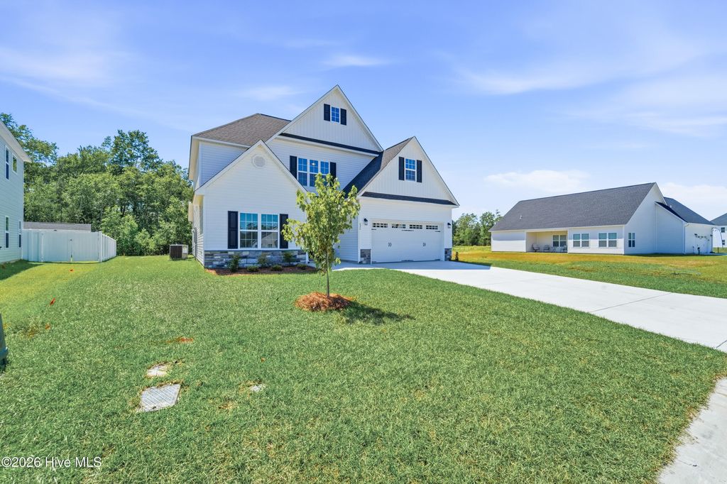 Photo of 626 Indigo Johnston Drive, Jacksonville, NC 28546 (MLS # 100542069)