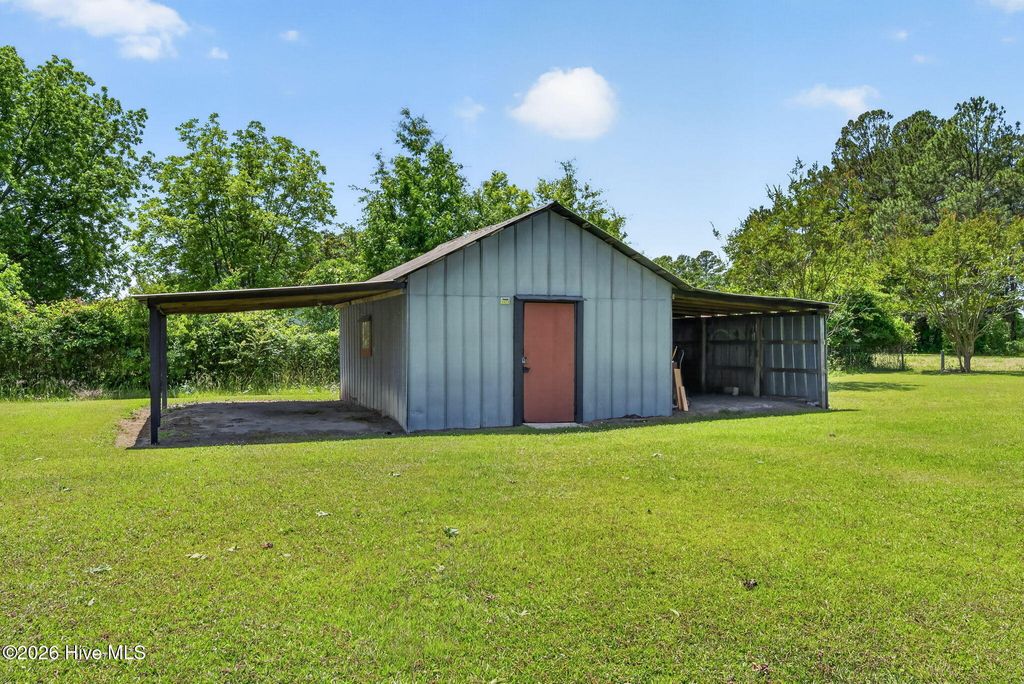 Photo of 326 Wheat Street, Kinston, NC 28504 (MLS # 100574018)
