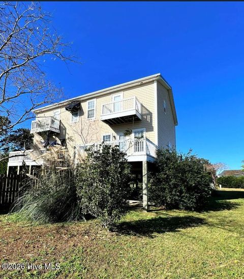 Townhouse For Rent - 164A Twin Oaks Drive<br/> Hampstead, NC 28443