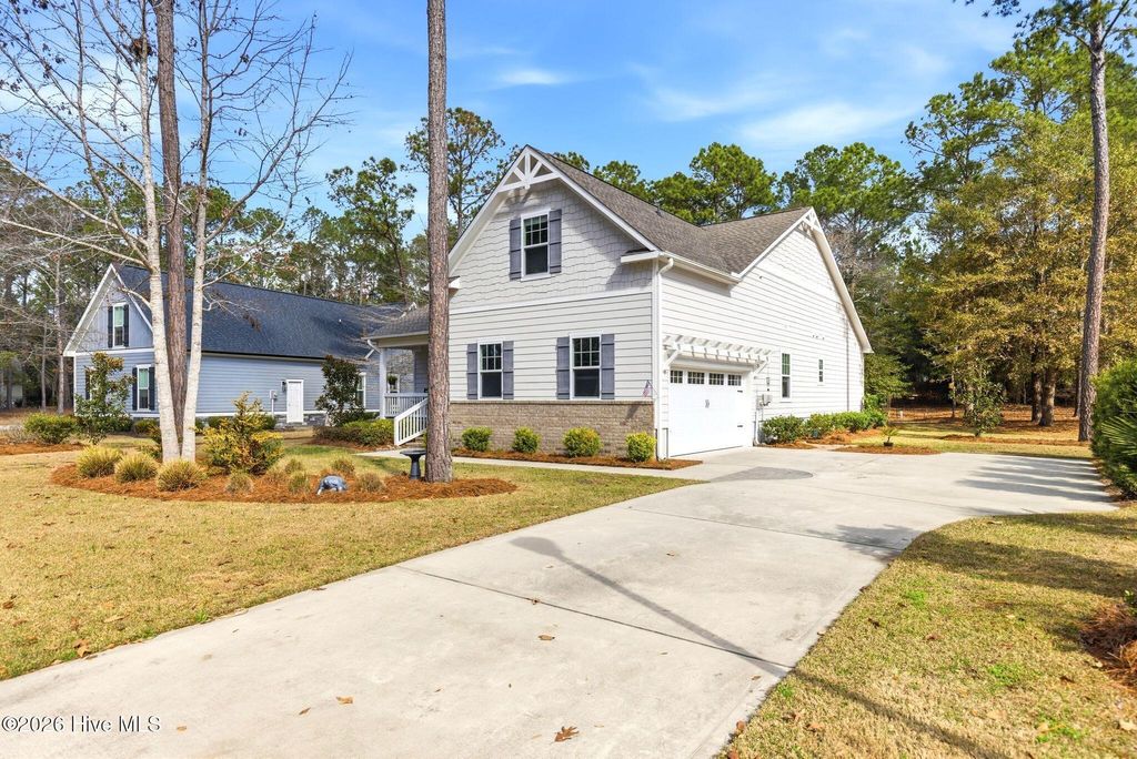 Photo of 160 Lockhaven Drive SE, Bolivia, NC 28422 (MLS # 100558681)