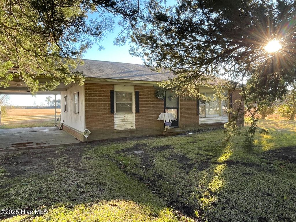 Photo of 1245 Halltown Road, Jacksonville, NC 28546 (MLS # 100546227)