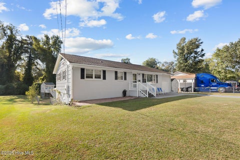 Tiny photo for 318 White Oak Street, Jacksonville, NC 28540 (MLS # 100610377)