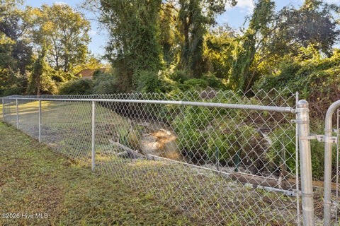 Tiny photo for 318 White Oak Street, Jacksonville, NC 28540 (MLS # 100610377)
