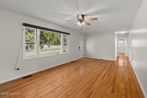 Tiny photo for 318 White Oak Street, Jacksonville, NC 28540 (MLS # 100610377)