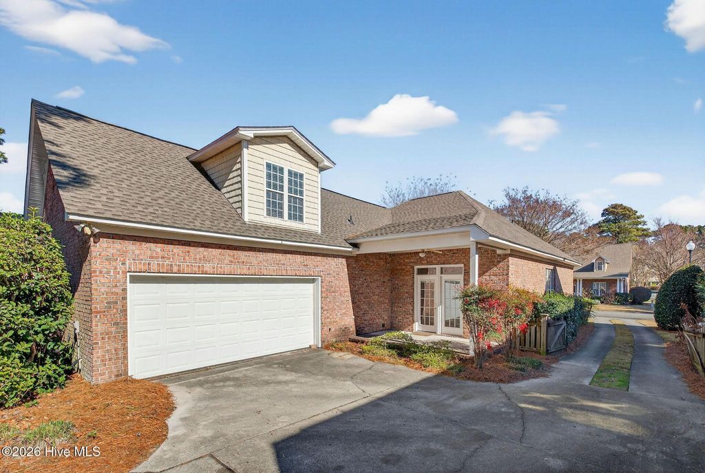 Photo of 4310 Stratton Village Lane, Wilmington, NC 28409 (MLS # 100550918)