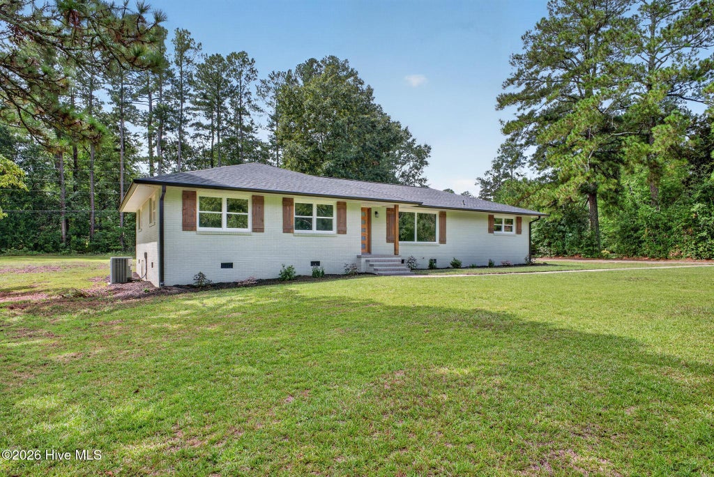Photo of 1425 Pine Log Road, Aiken, SC 29803 (MLS # 100605731)