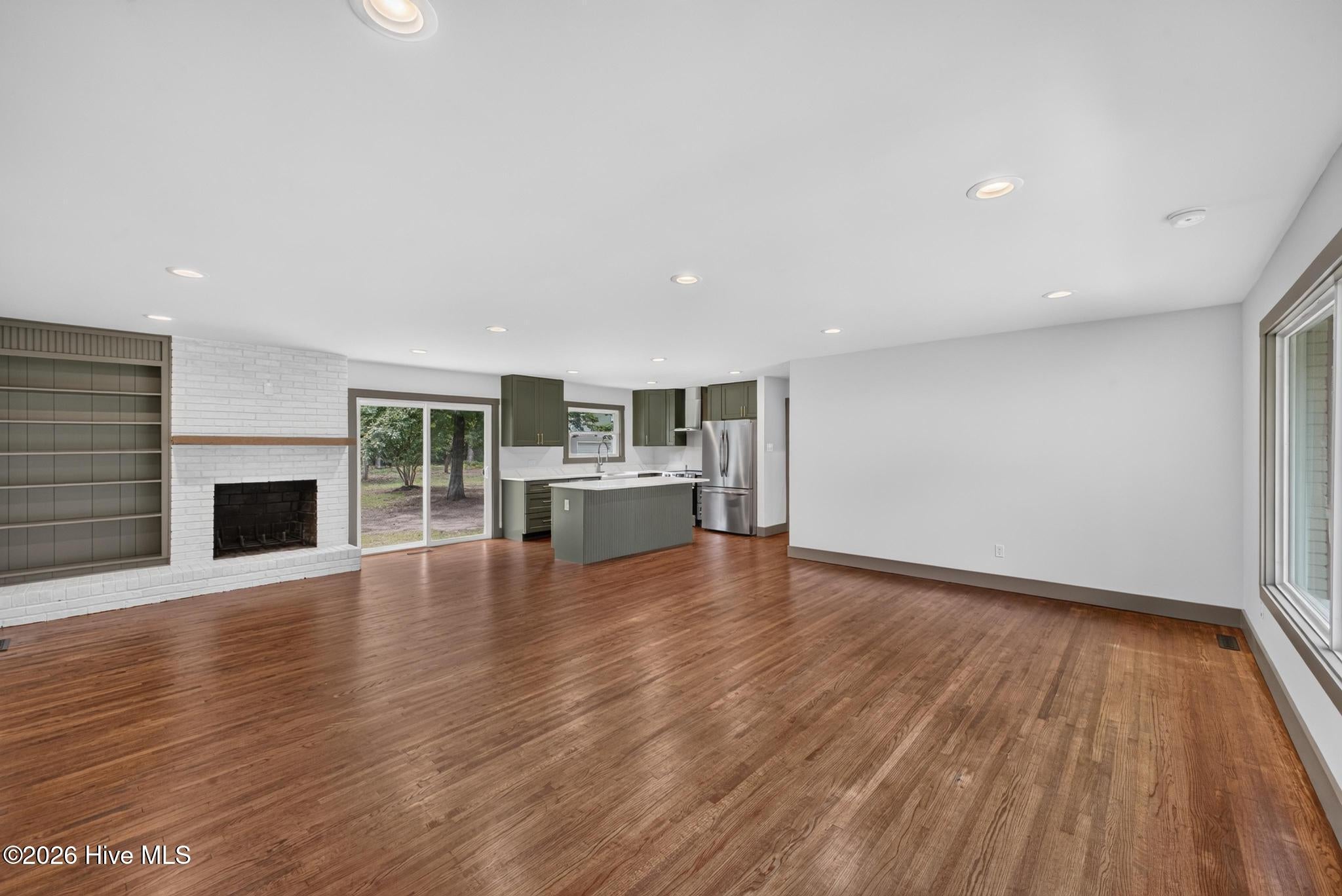 1425 Pine Log Road