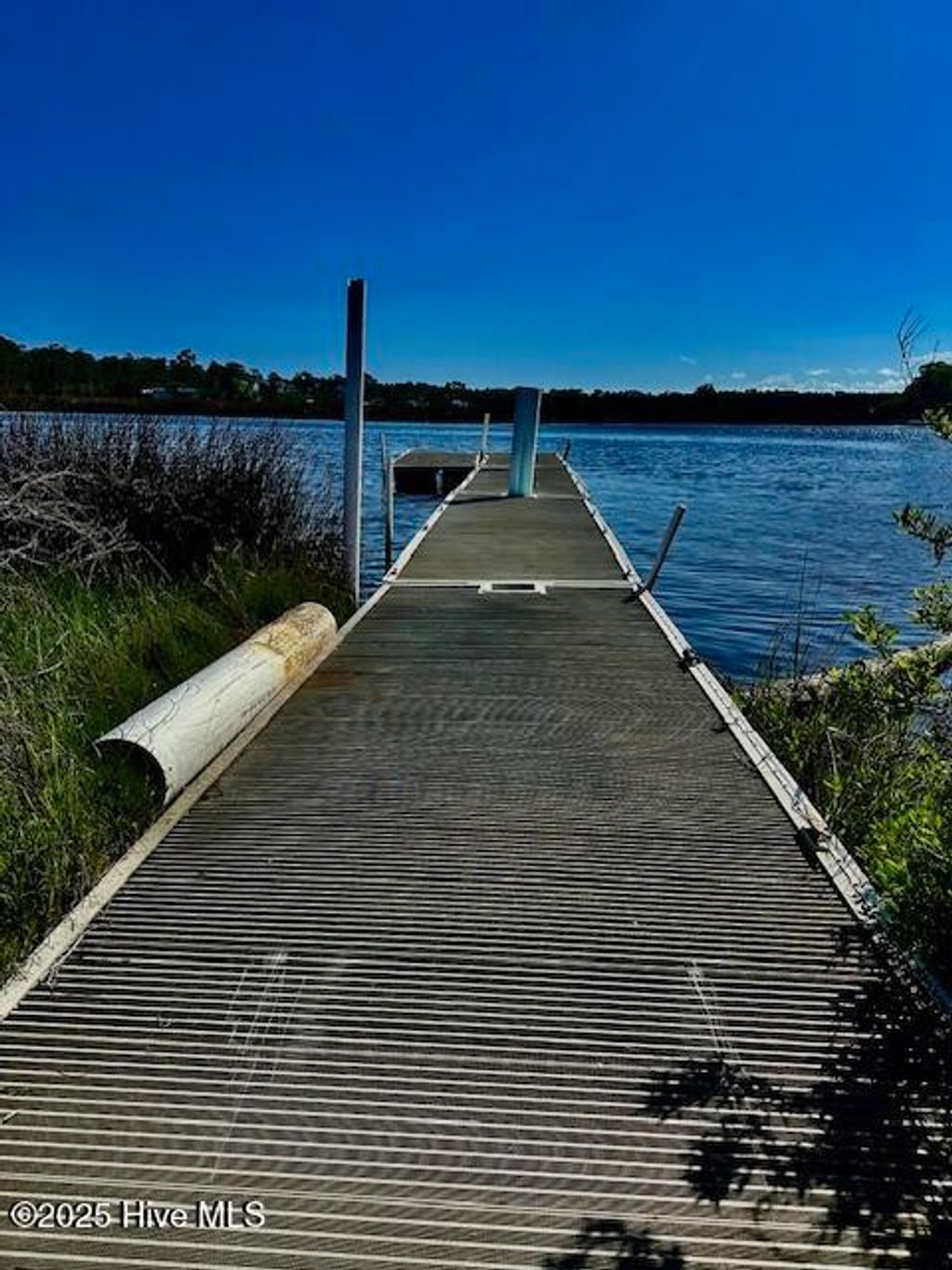 Photo of 106 Lee Court, Swansboro, NC 28584 (MLS # 100516036)