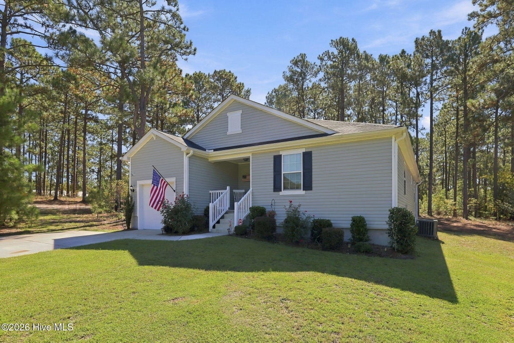 Photo of 253 Mildred Way, Aberdeen, NC 28315 (MLS # 100611320)