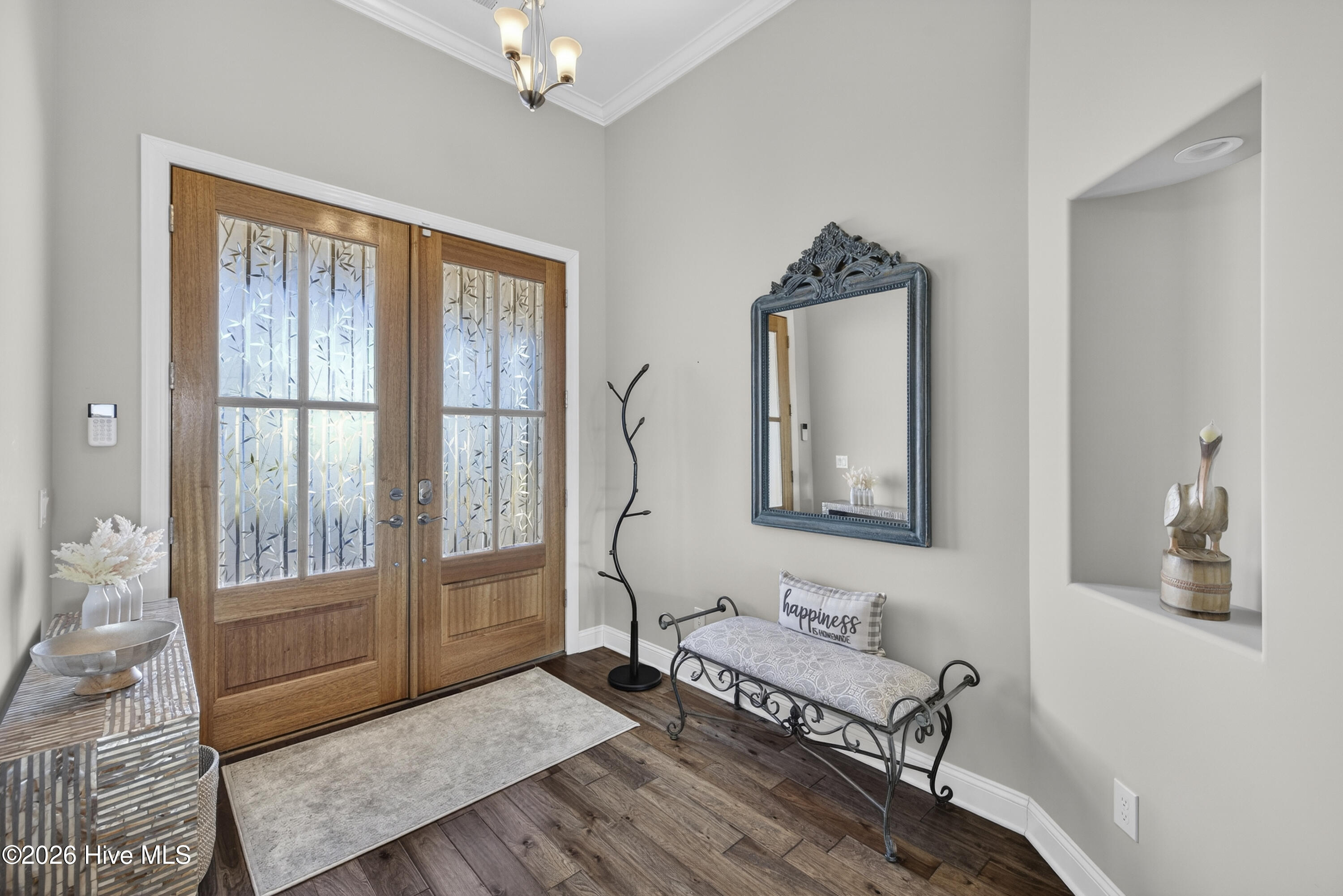 2215 Meadow Holly Trail NE