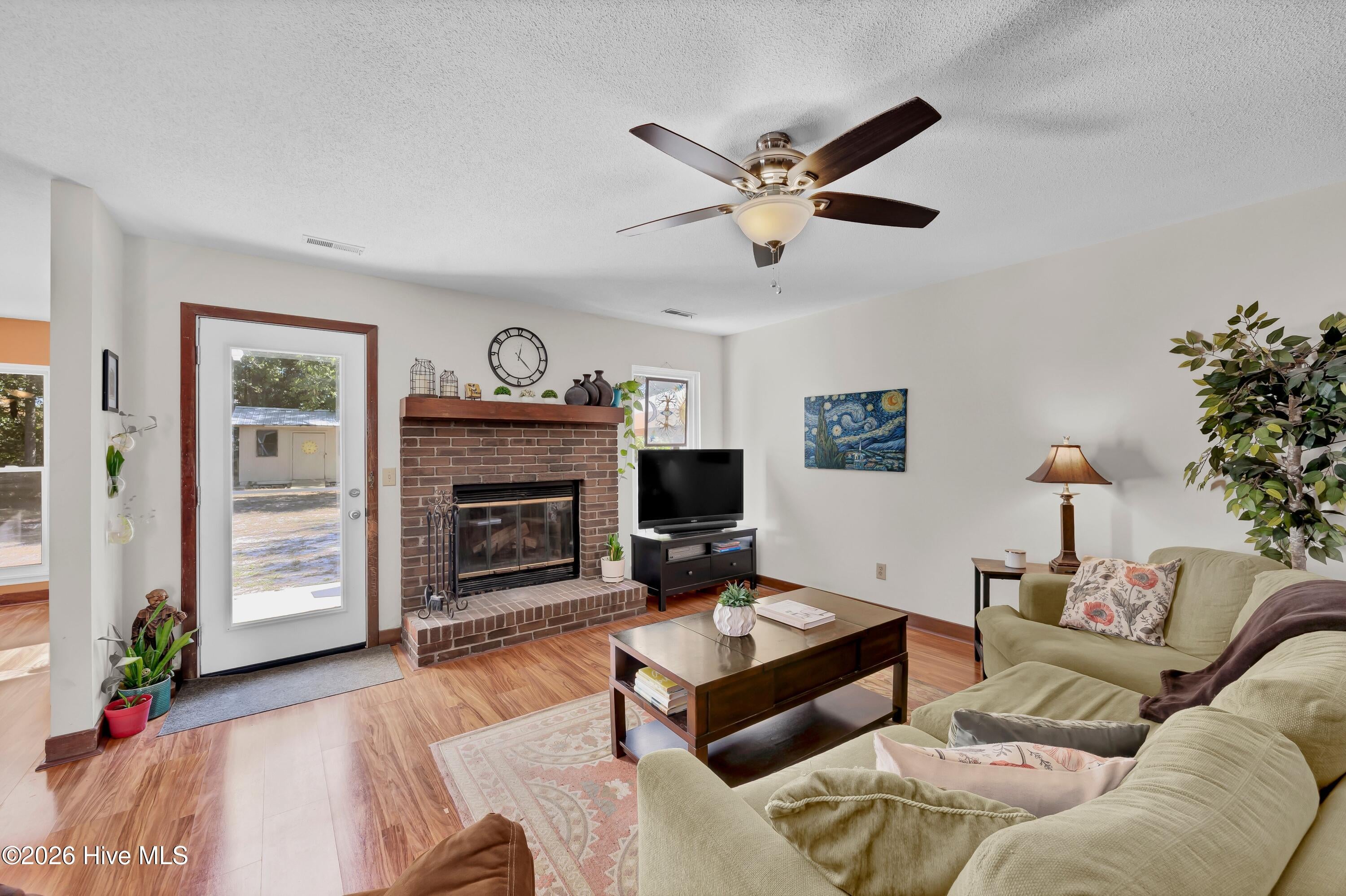 3423 Sparrow Hawk Court