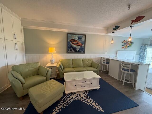 602 Ft Macon Road W 132