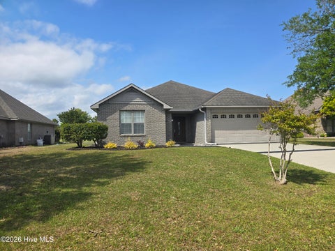 Homes For Sale - 51 Castle Bay Drive<br/> Hampstead, NC 28443