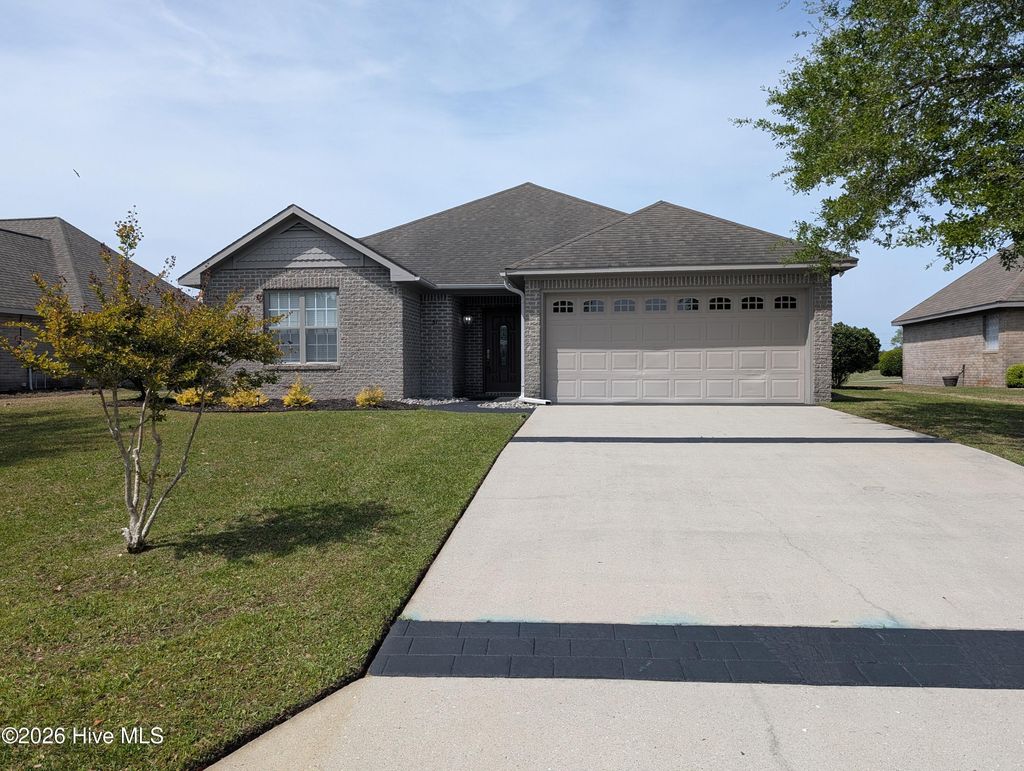 Photo of 51 Castle Bay Drive, Hampstead, NC 28443 (MLS # 100565502)