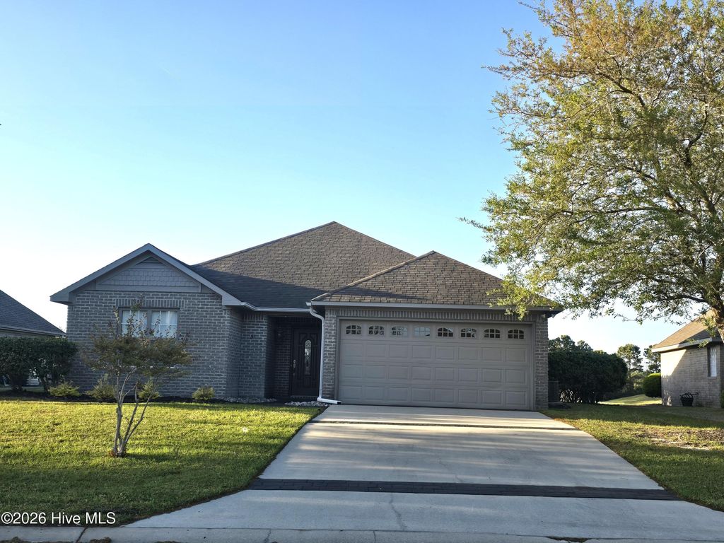 Photo of 51 Castle Bay Drive, Hampstead, NC 28443 (MLS # 100565502)