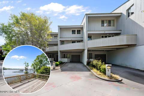 Townhouse For Sale - 5 Batts Hill Road #5<br/> New Bern, NC 28562