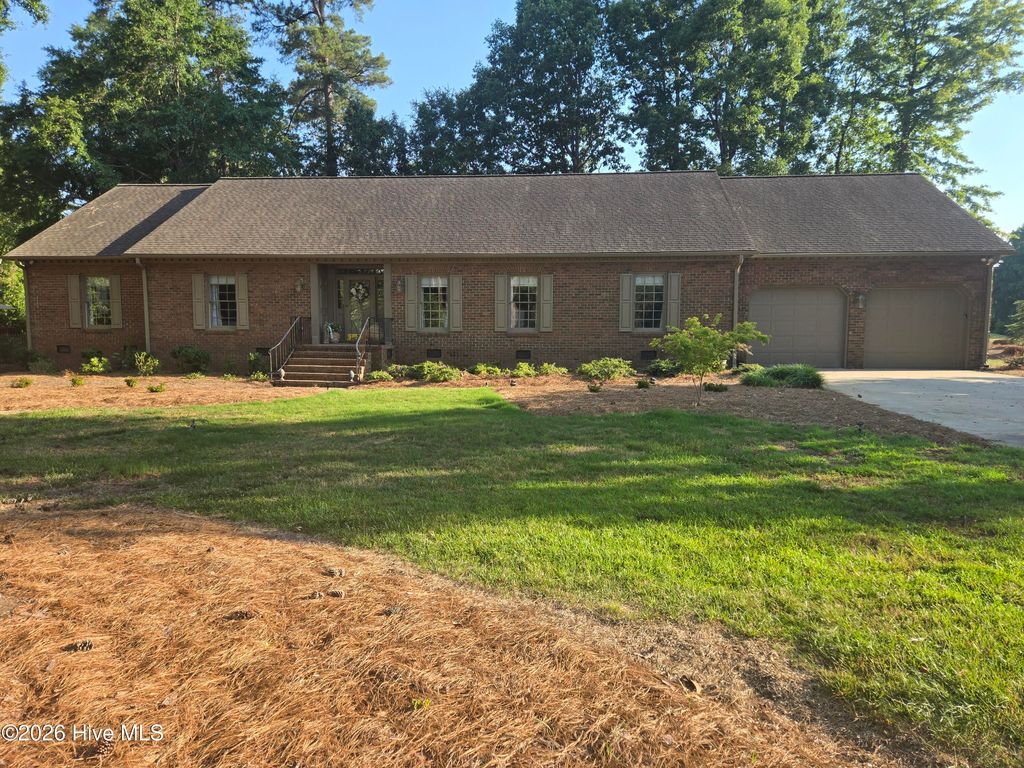 Photo of 5050 Country Club Drive N, Wilson, NC 27896 (MLS # 100582447)