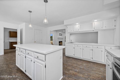 Tiny photo for 136 Kemberly Court, Jacksonville, NC 28540 (MLS # 100545145)