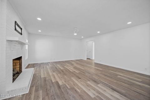 Tiny photo for 136 Kemberly Court, Jacksonville, NC 28540 (MLS # 100545145)