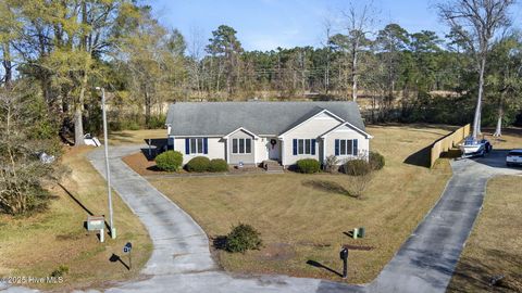 Tiny photo for 136 Kemberly Court, Jacksonville, NC 28540 (MLS # 100545145)
