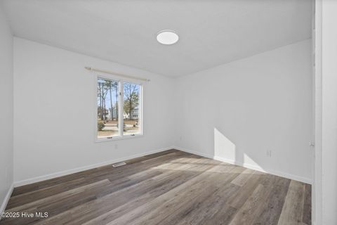 Tiny photo for 136 Kemberly Court, Jacksonville, NC 28540 (MLS # 100545145)