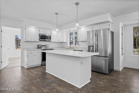 Tiny photo for 136 Kemberly Court, Jacksonville, NC 28540 (MLS # 100545145)