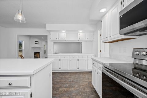 Tiny photo for 136 Kemberly Court, Jacksonville, NC 28540 (MLS # 100545145)