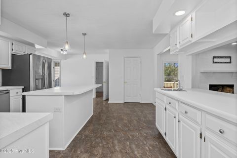 Tiny photo for 136 Kemberly Court, Jacksonville, NC 28540 (MLS # 100545145)