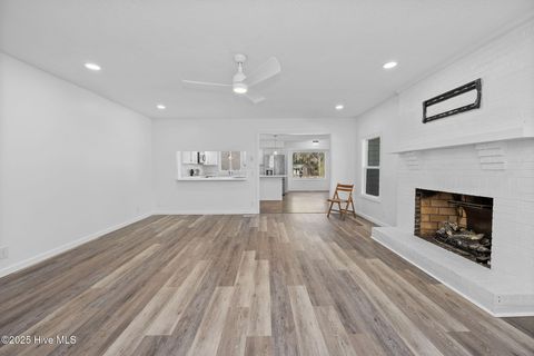 Tiny photo for 136 Kemberly Court, Jacksonville, NC 28540 (MLS # 100545145)