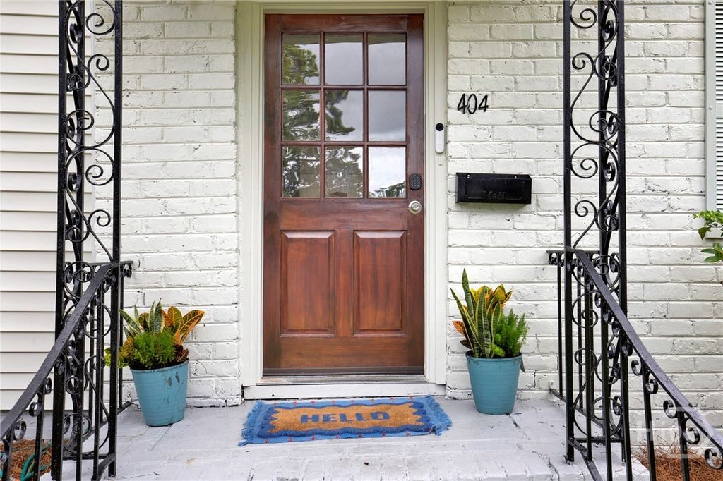 Photo of 404 E 57th Street, Savannah, GA 31405 (MLS # SA348890)