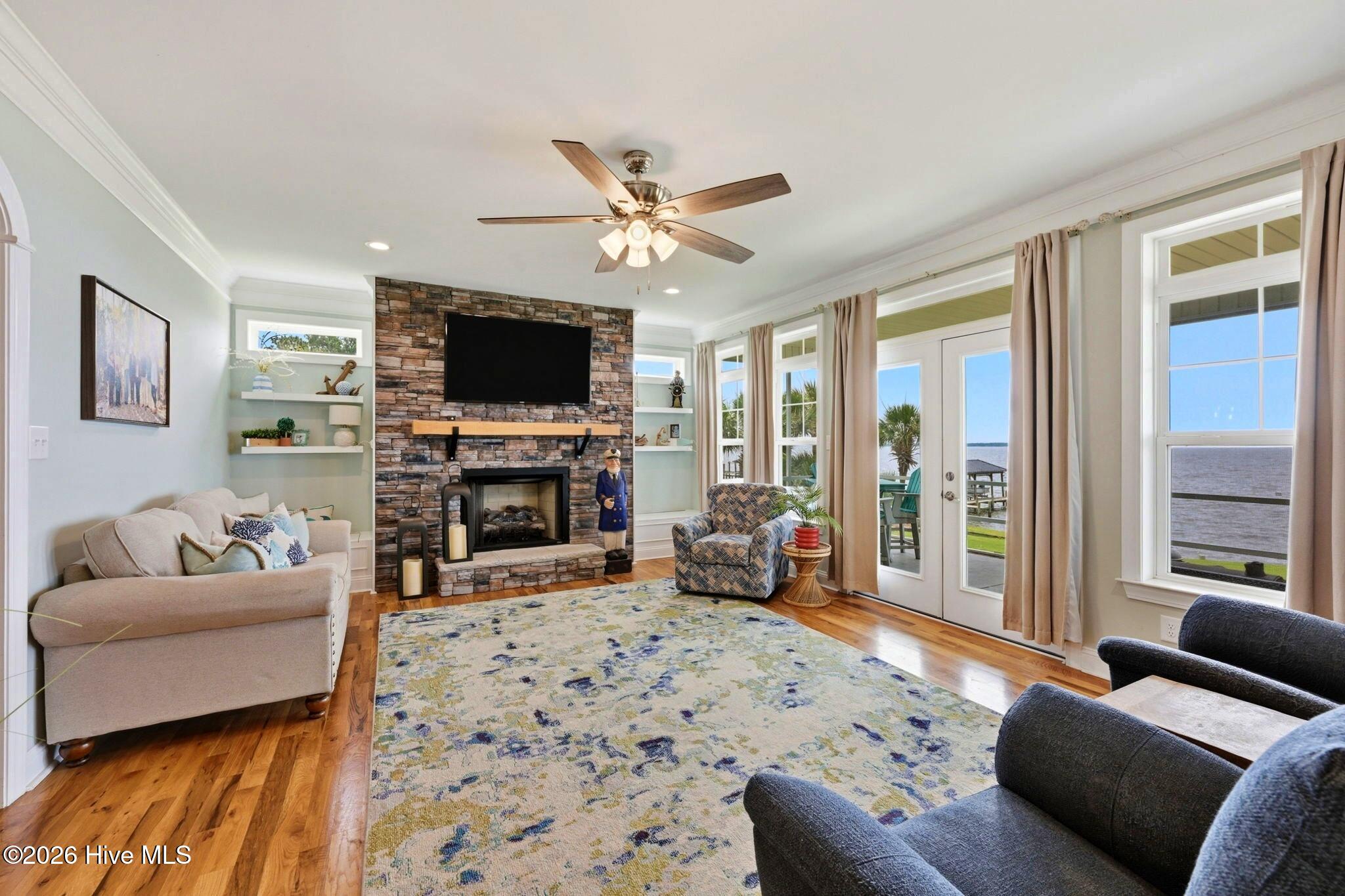 Picture for the property 100581934, 3 beds, 3 baths