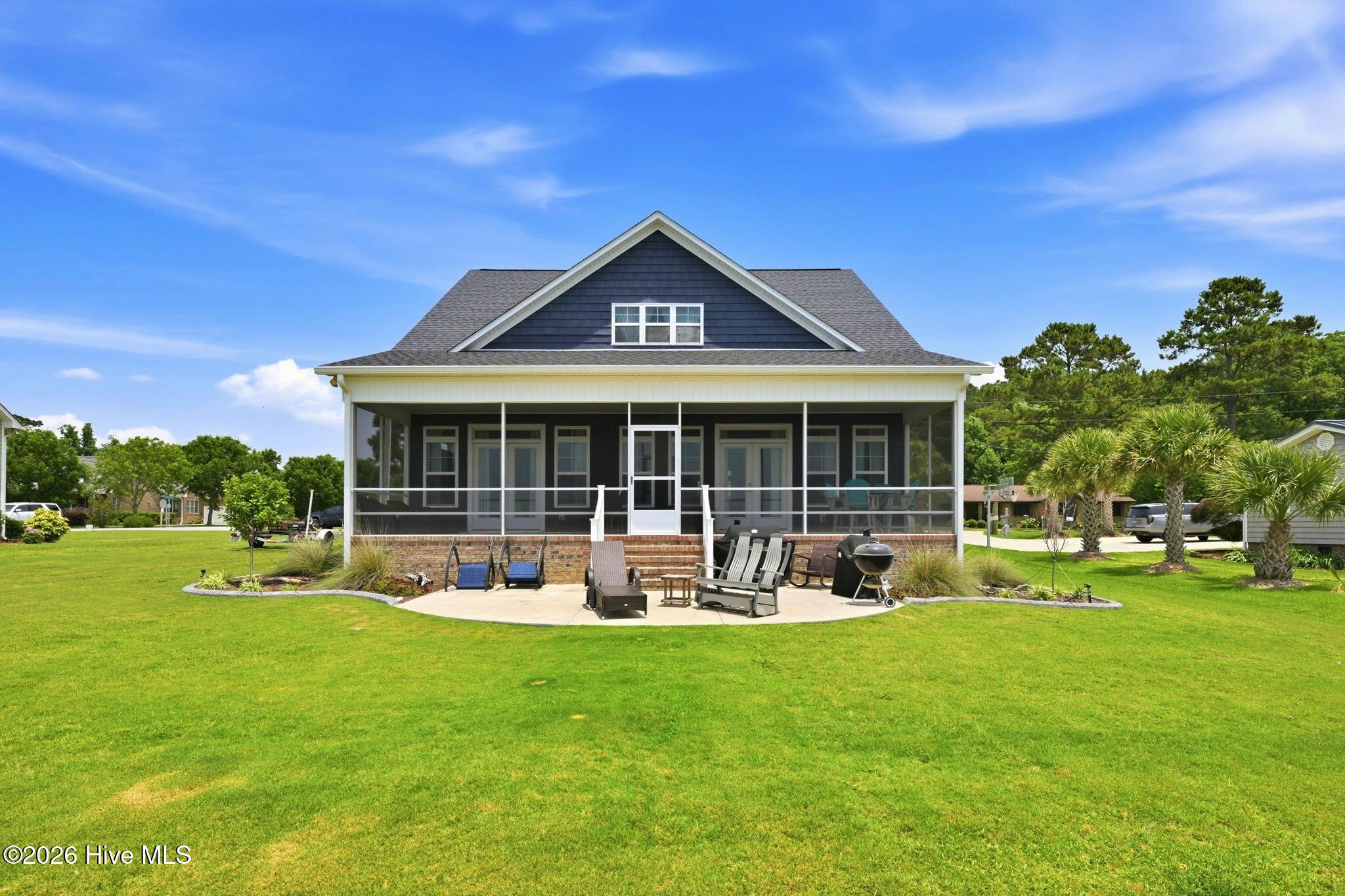 Picture for the property 100581934, 3 beds, 3 baths